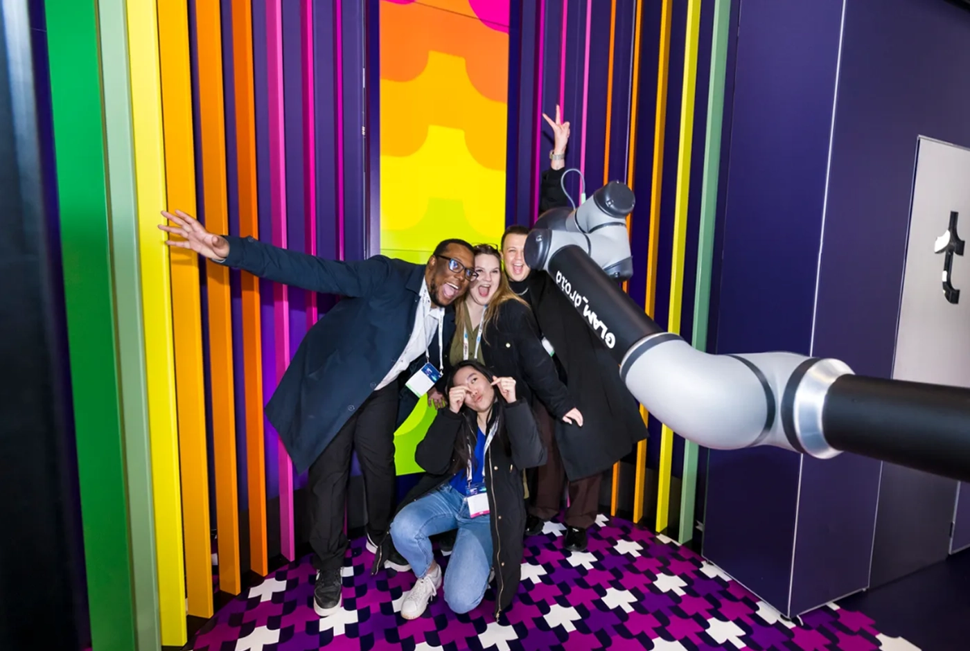 End to end exhibition stand services