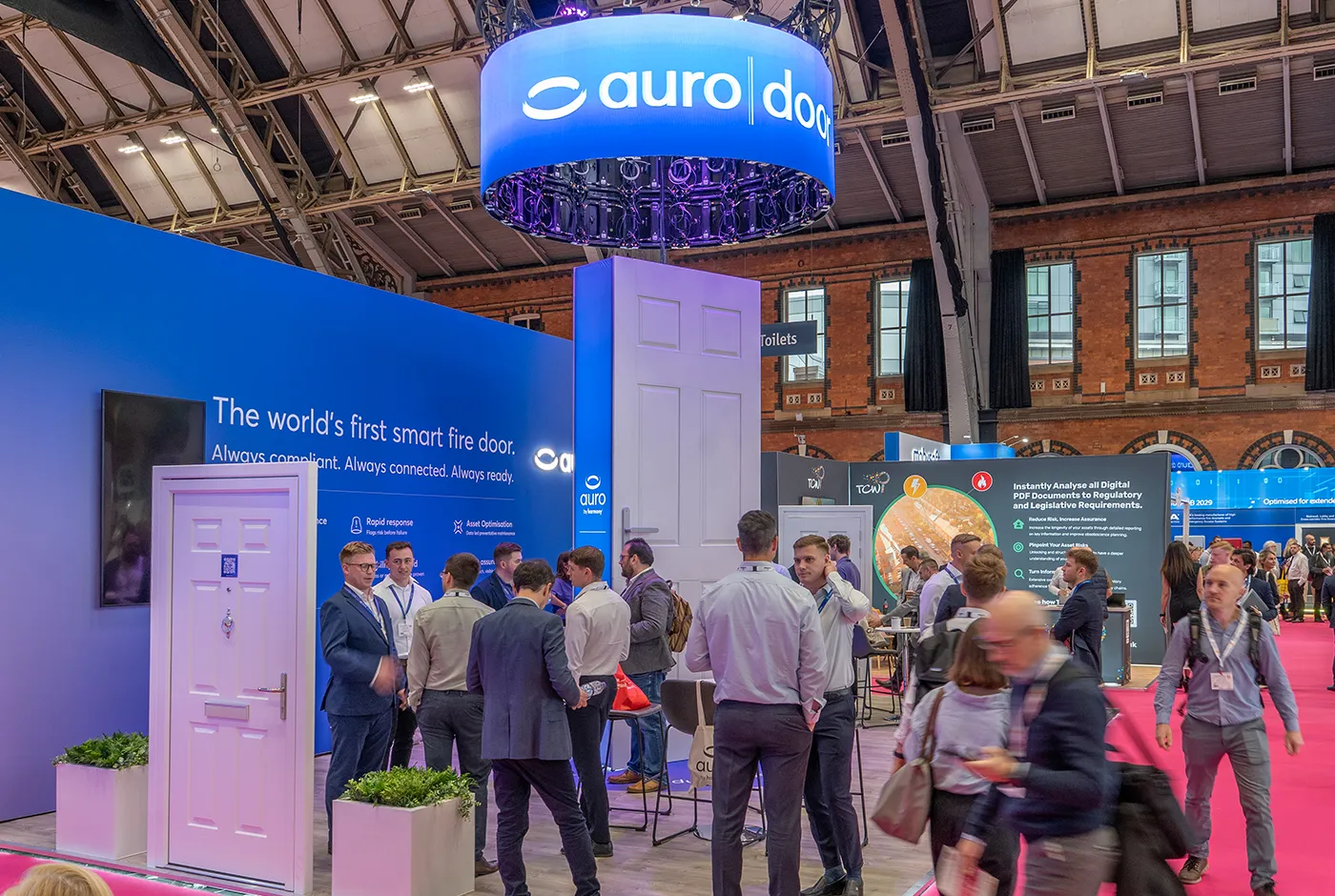 modular exhibition space