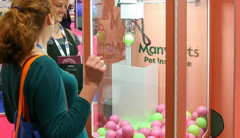 Experiential Marketing Example - Claw Machine