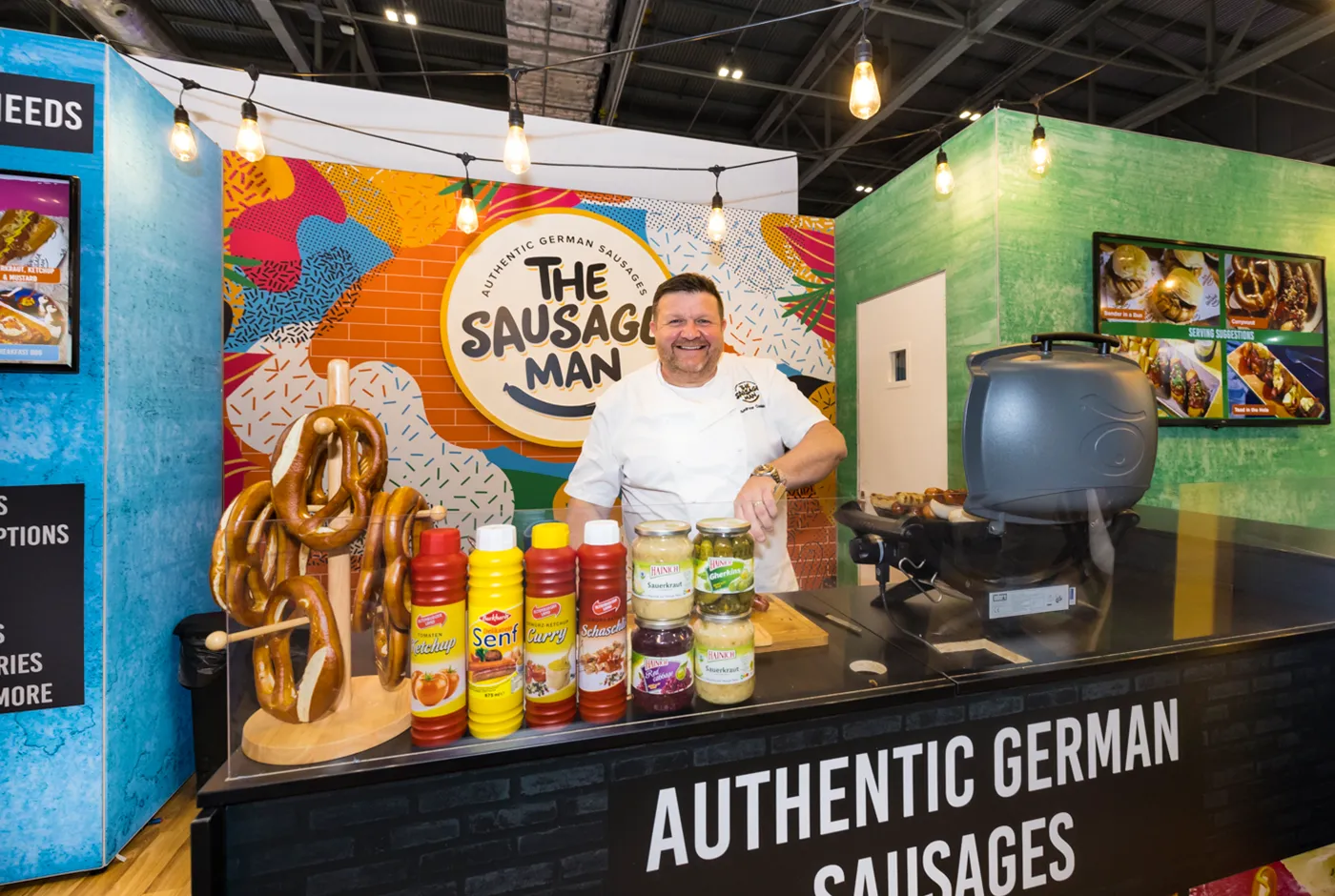 full service exhibition display