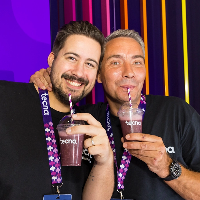 stand design and build